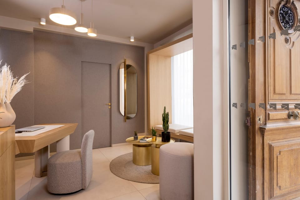Hotel Beige                                                                                  Hotel in Paris