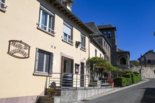 Le Relais du Coustoubi Hotel in Auvergne-Rhône-Alpes