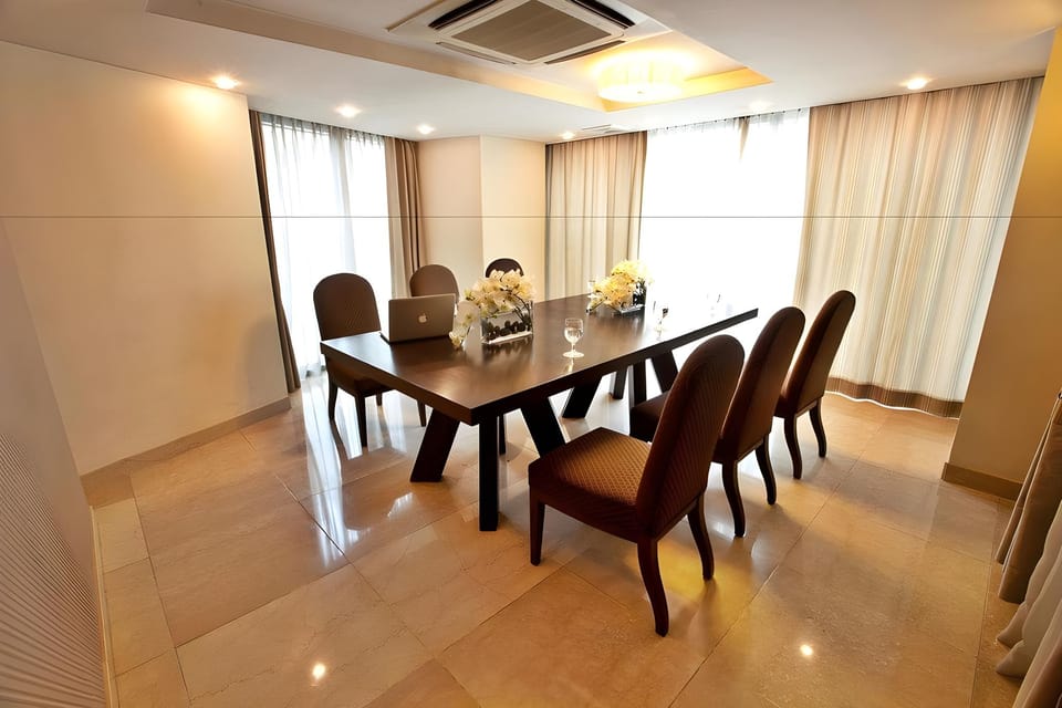 Prince Hotel Myeongdong Hotel in Seoul