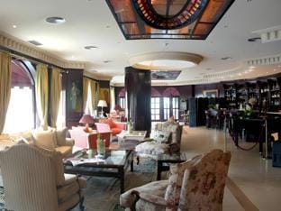 Park Plaza Suites Apartamentos Hotel in Marbella