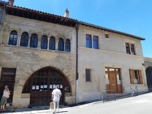 Bell'Accueil Chambres d'Hotes Cluny Hotel in Bourgogne-Franche-Comté