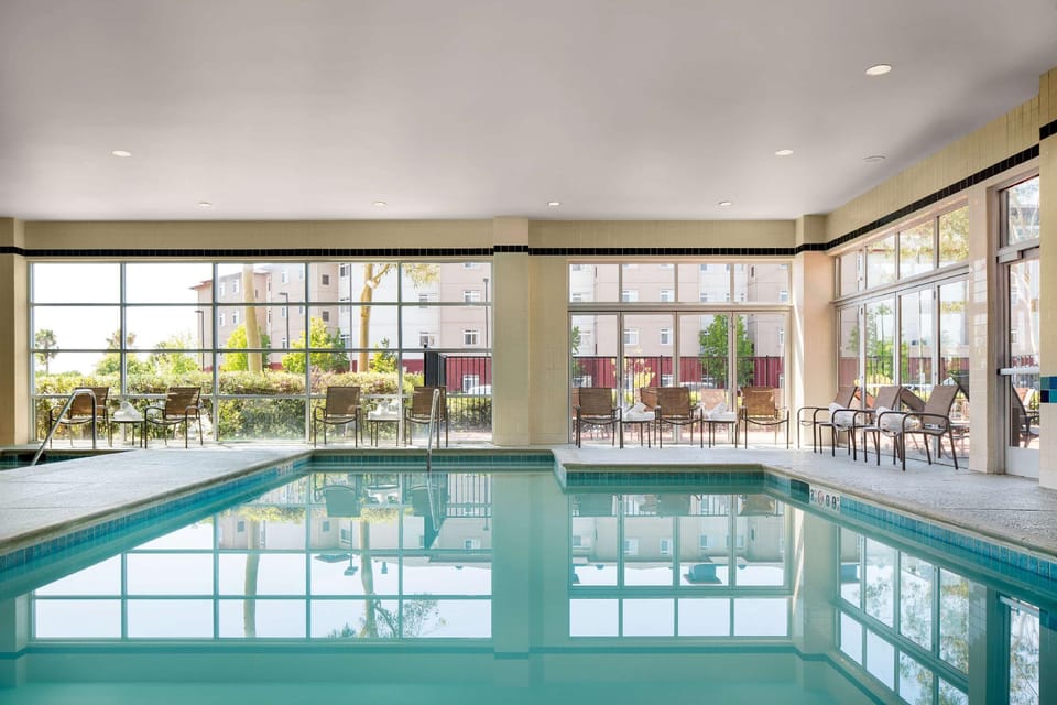 DoubleTree by Hilton San Francisco Airport North Bayfront Hotel in Brisbane
