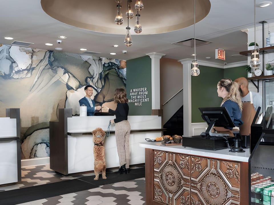 The Saint Clair Hotel - Magnificent Mile Hotel in Streeterville