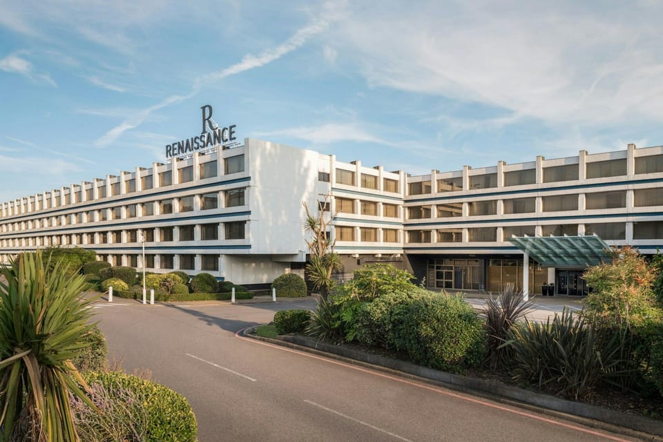 Renaissance London Heathrow Hotel Hotel in London Borough of Hounslow