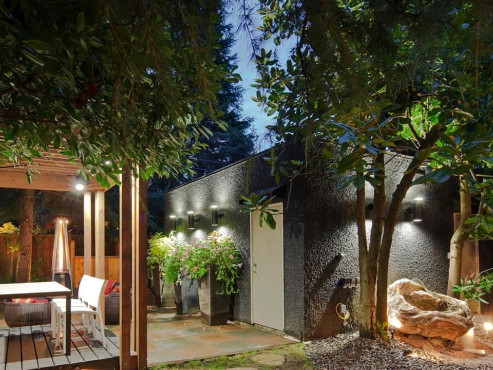 House On Dunbar B&B Hotel in Vancouver