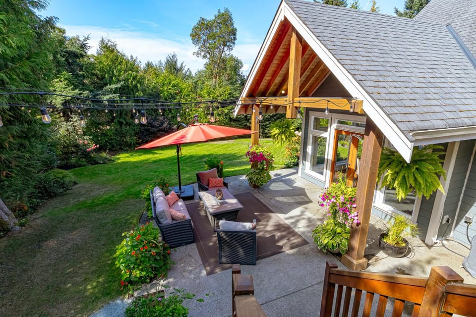 Shawnigan Suite B & B Hotel in Southern Gulf Islands