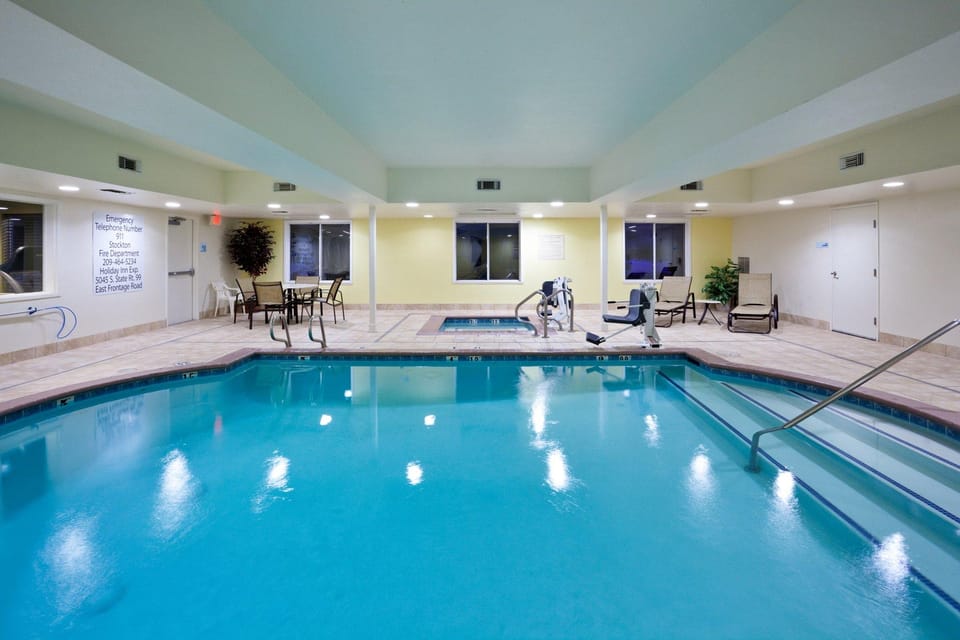 Holiday Inn Express Stockton Southeast By IHG Hotel in Stockton
