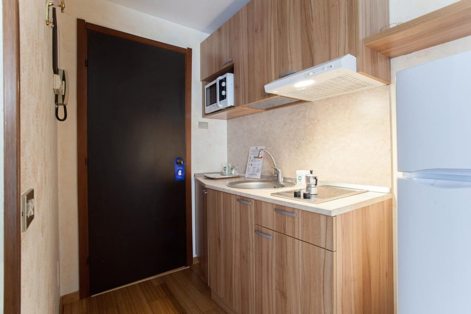 Residence Desenzano Apartment hotel in Milan