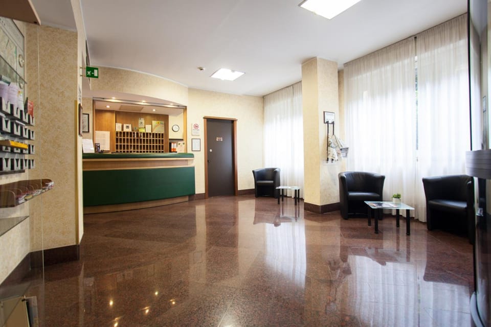 Residence Desenzano Apartment hotel in Milan