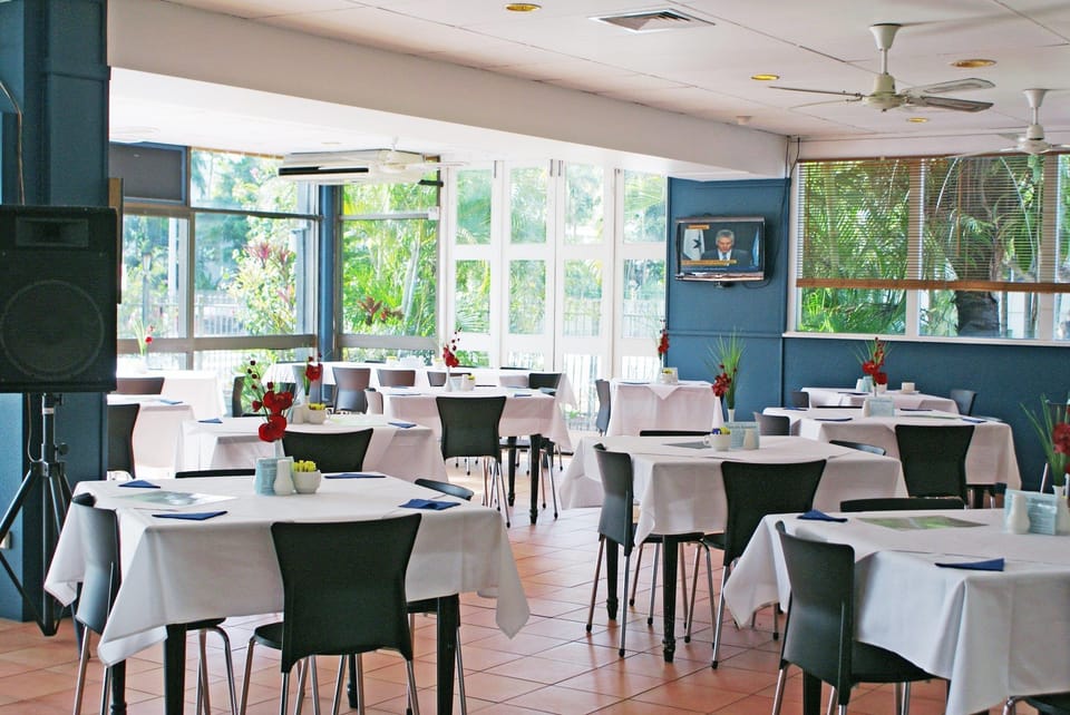 Cairns Plaza Hotel Hotel in Cairns