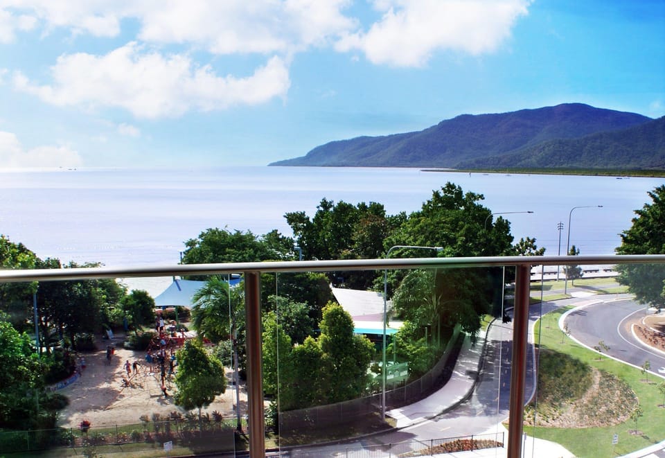 Cairns Plaza Hotel Hotel in Cairns