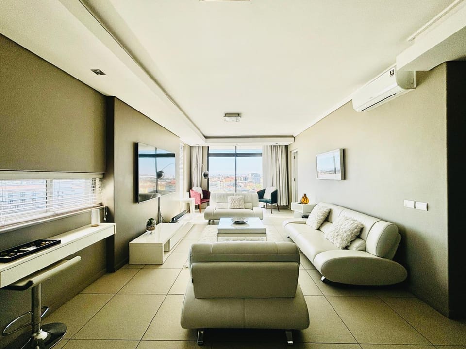 The Residences Crystal Towers Apartment hotel in Cape Town