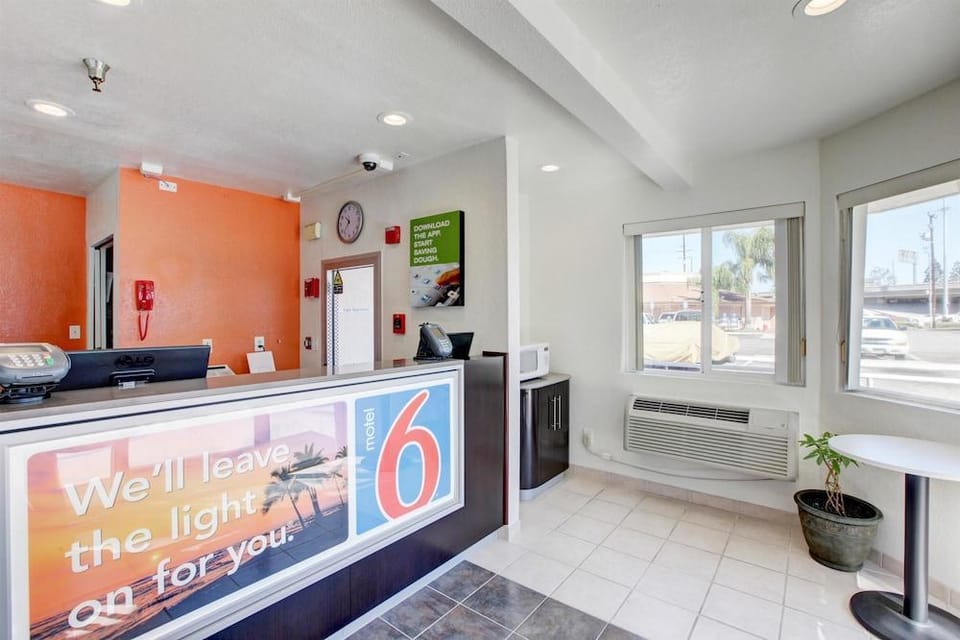 Motel 6 Hotel in Westminster