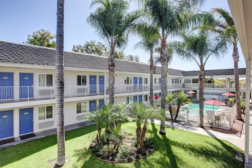 Motel 6 Hotel in Westminster
