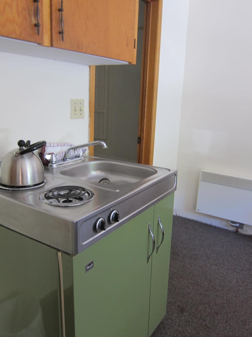Shine Motel Inn in Summerside
