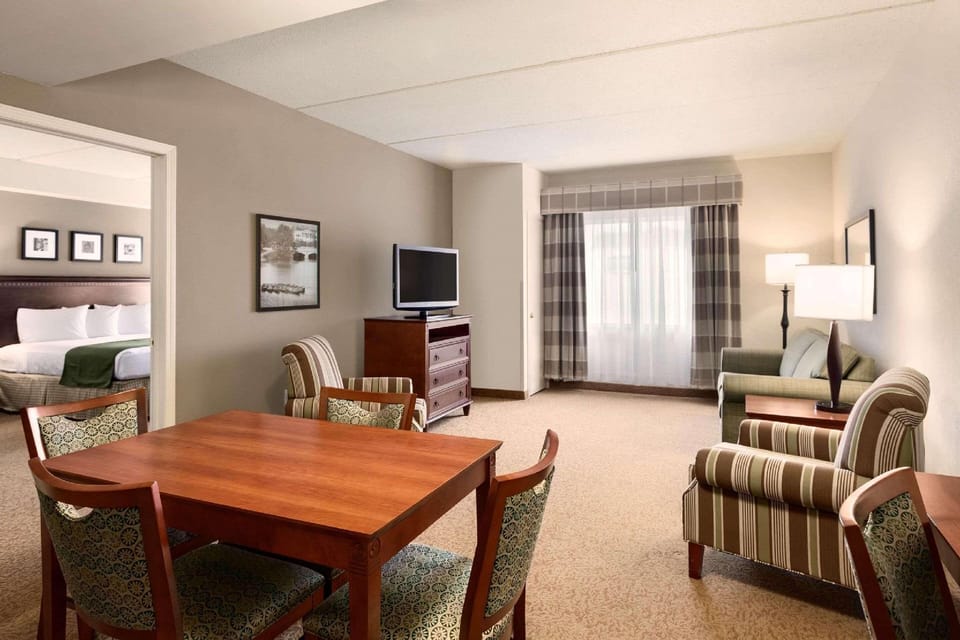 Suite room