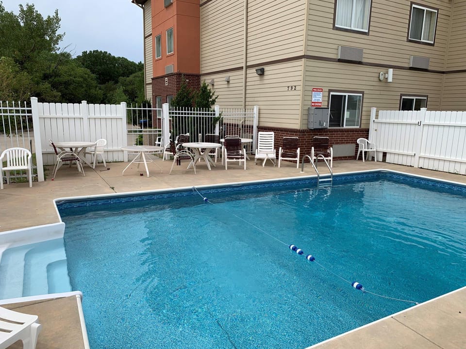 Holiday Inn Express Wichita North - Park City By IHG Hotel in Wichita