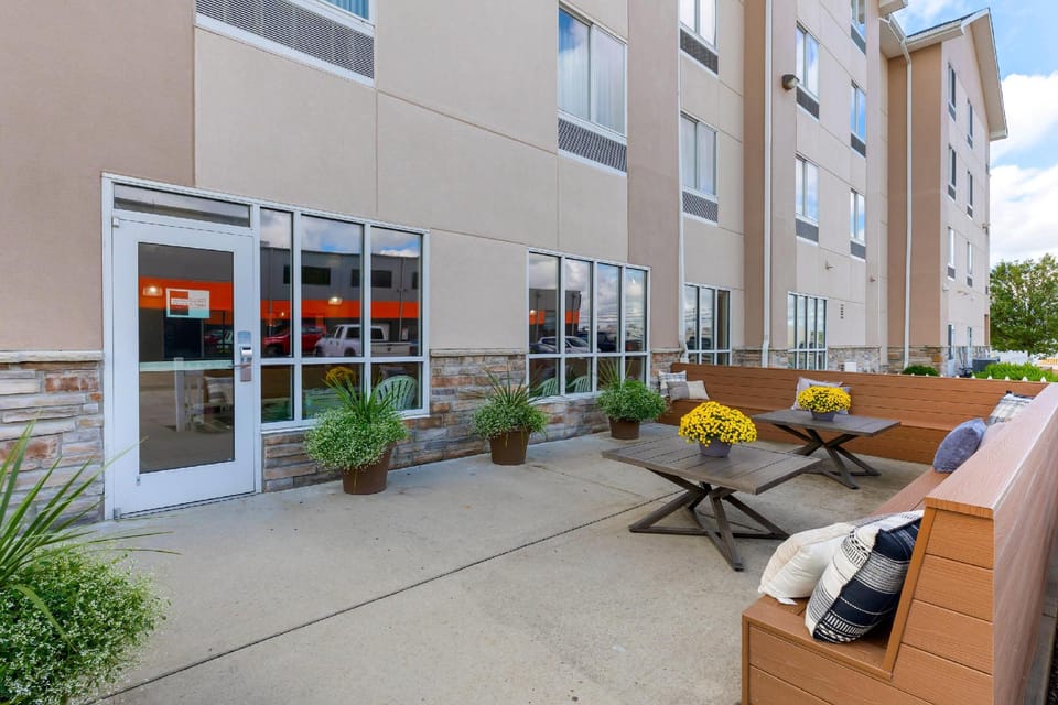 Comfort Inn & Suites Marion I-57 Hotel in Marion