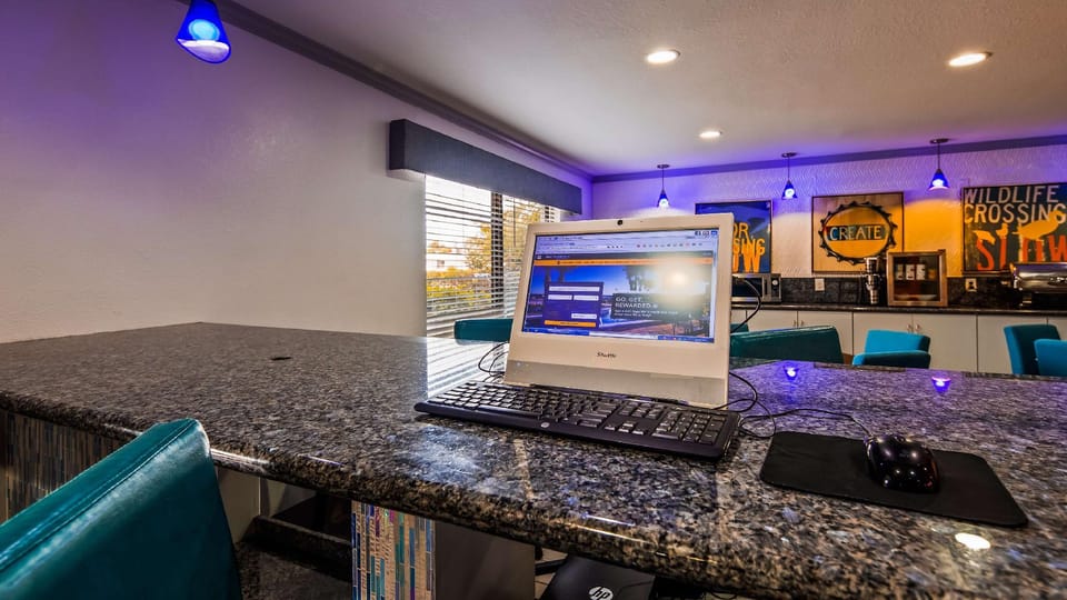 Best Western Plus Orange County Hotel in Texas