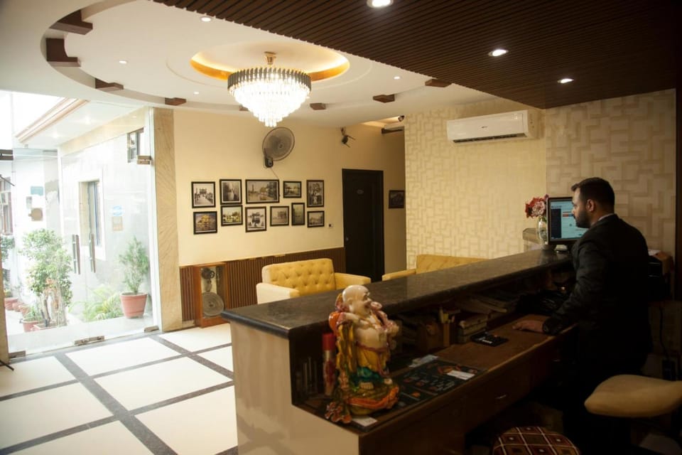Hotel Sarovar Regency Hotel in Punjab, India