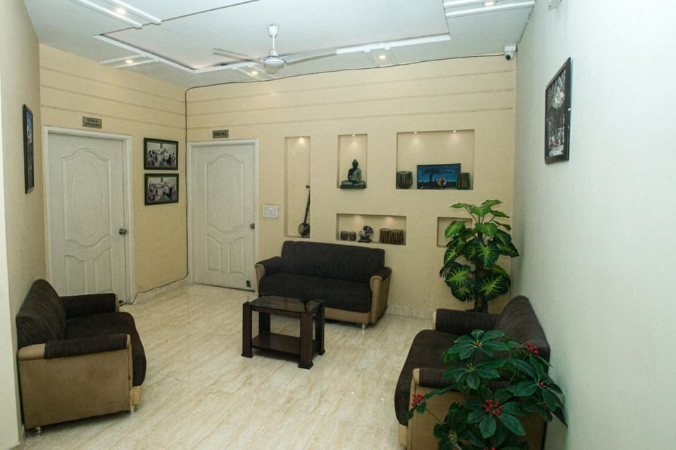 Hotel Sarovar Regency Hotel in Punjab, India