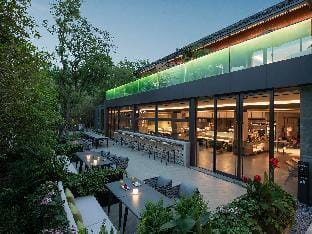 Blossom House Yangzhou Slender West Lake Xinchao Lane Hotel in Jiangsu
