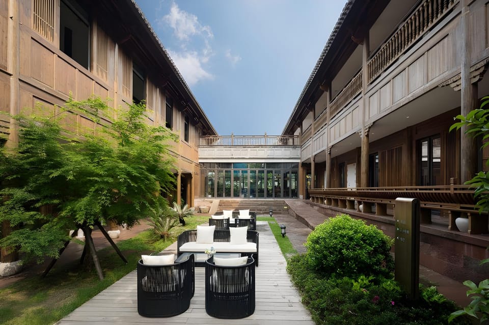 Blossom House Ningbo Hanling Hotel in Zhejiang
