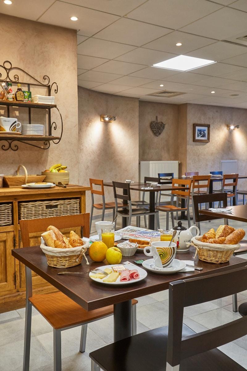 Cit'Hotel Le National Hotel in Haute-Savoie