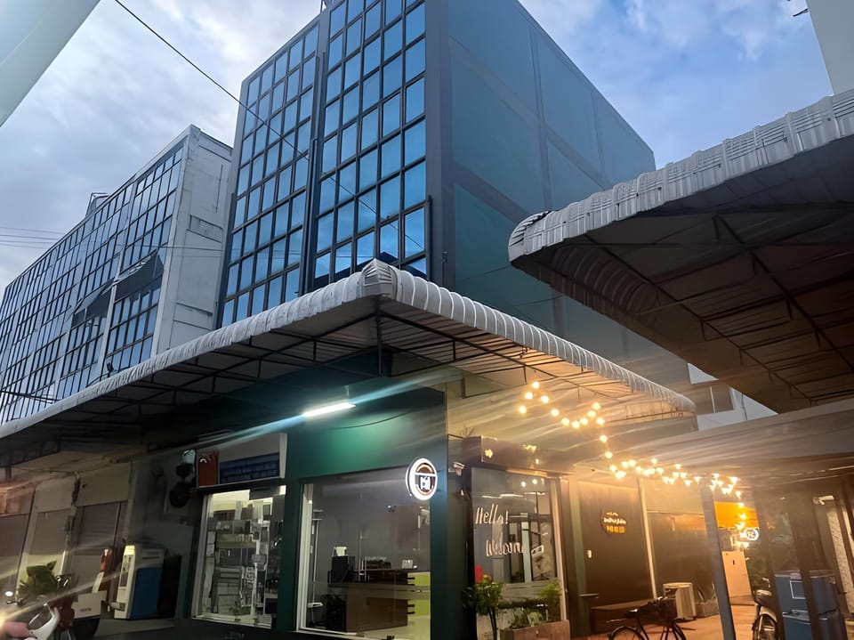 Donmueang Station Hotel Hostel in Bangkok