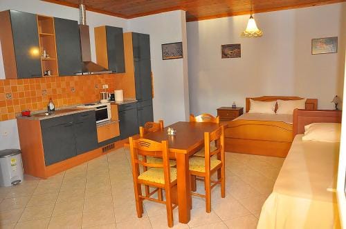 Studios Kostas & Despina Hotel in Decentralized Administration of Macedonia and Thrace