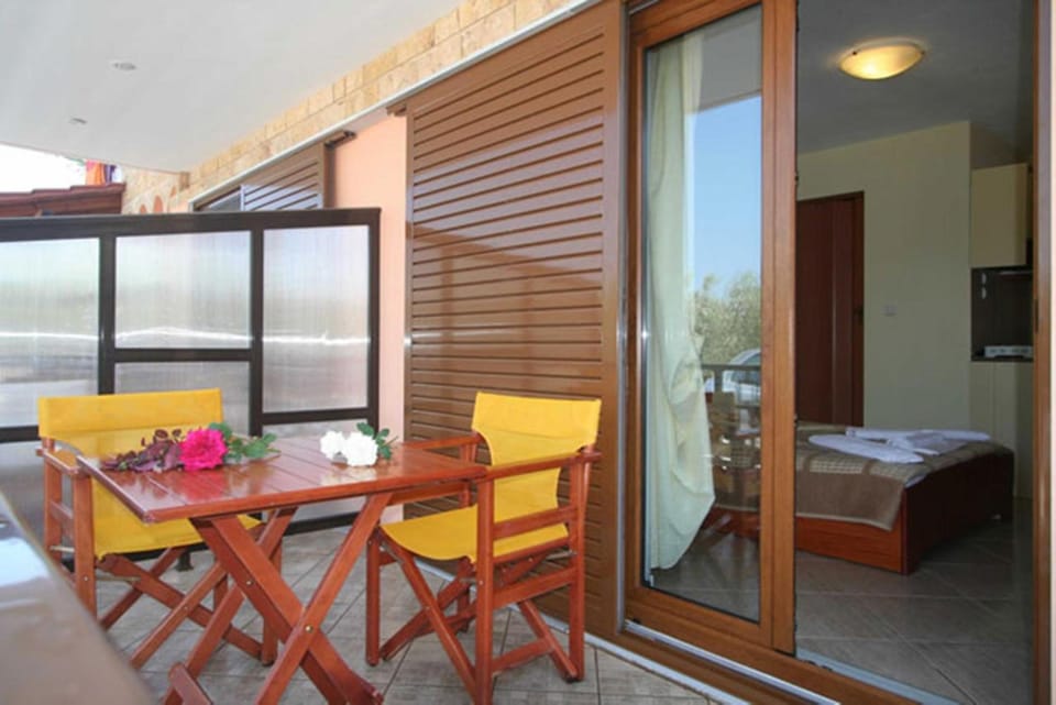 Studios Alexandros Hotel in Halkidiki