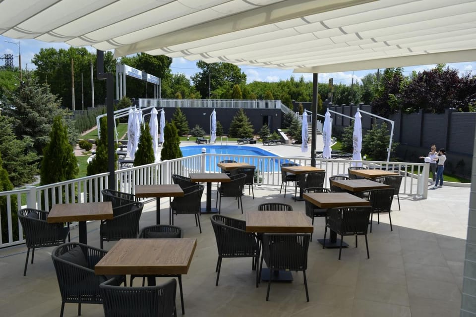 Road Star Hotel Hotel in Dnipro