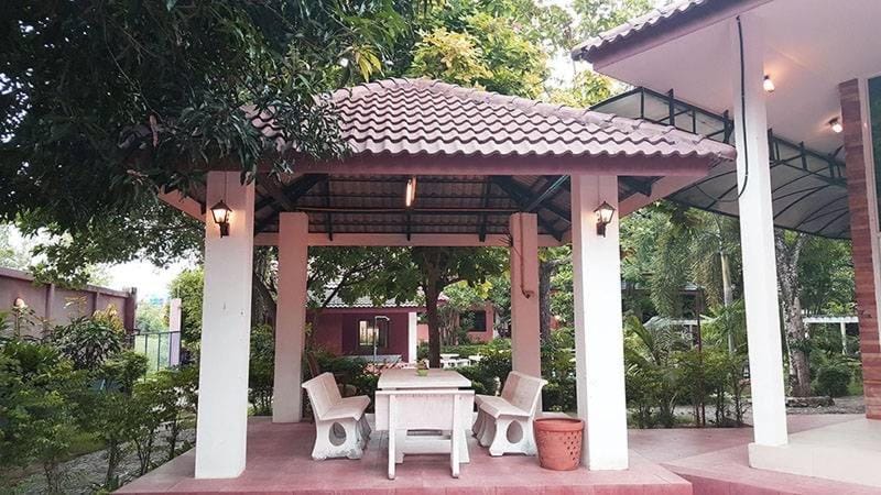 Phalaburi Resort Resort in Chon Buri Changwat