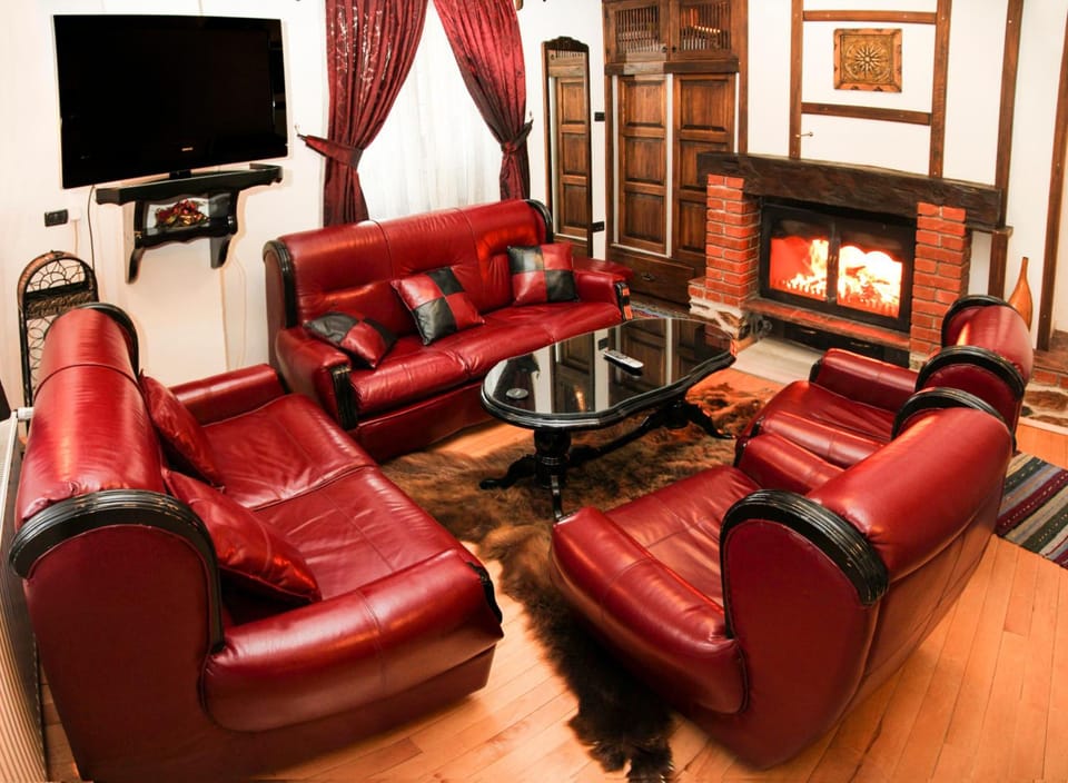Hotel Manastir Berovo Hotel in Decentralized Administration of Macedonia and Thrace