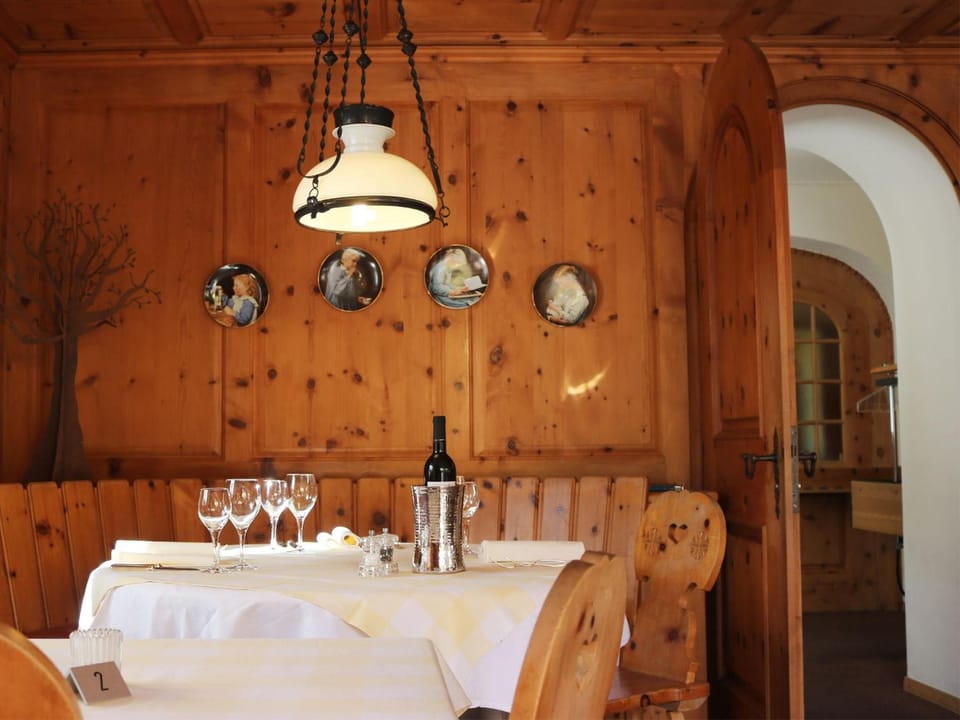 Hotel Schweizerhof Sta Maria Hotel in Canton of Grisons