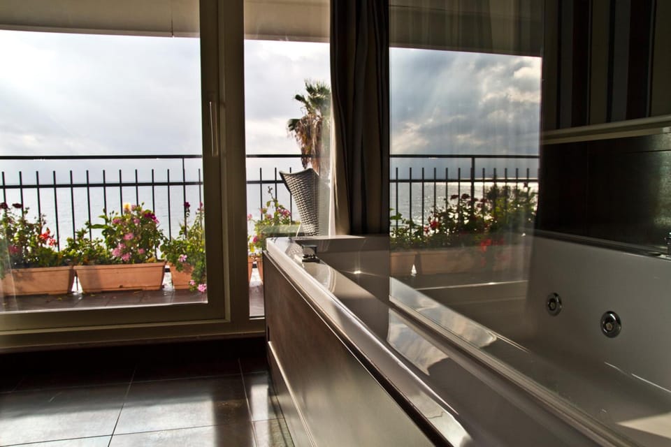 Hotel Ristorante Centosedici Hotel in Terracina