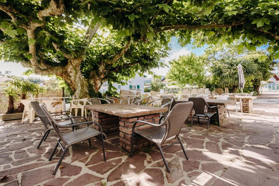 Hotel Trinquet Hotel in Sare
