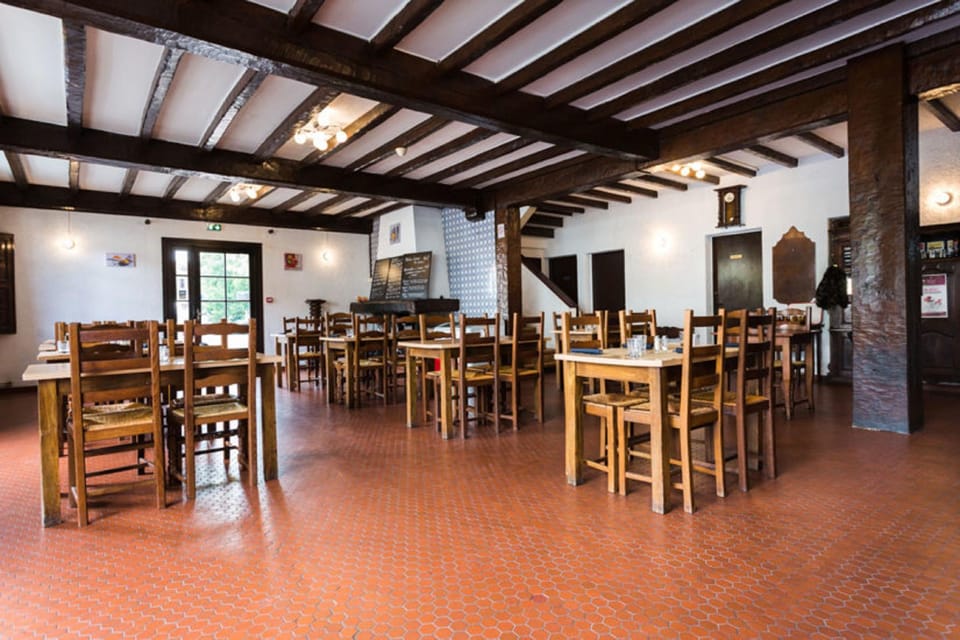 Hotel Trinquet Hotel in Sare