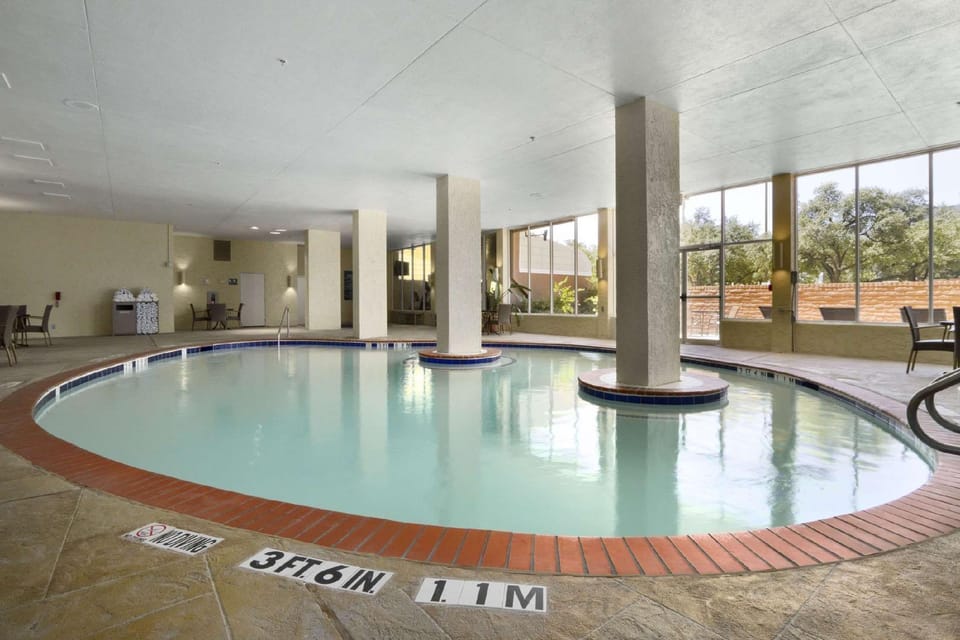 Embassy Suites by Hilton Dallas Market Center Hotel in Dallas