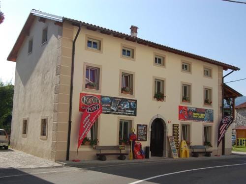 Hostel X Point Hostel in Friuli-Venezia Giulia