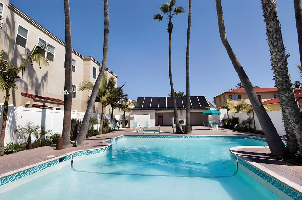 Capri by the Sea Hotel in Pacific Beach