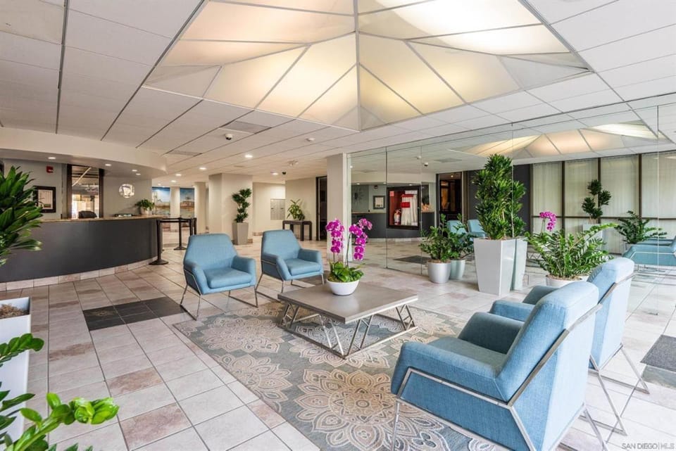 Capri by the Sea Hotel in Pacific Beach