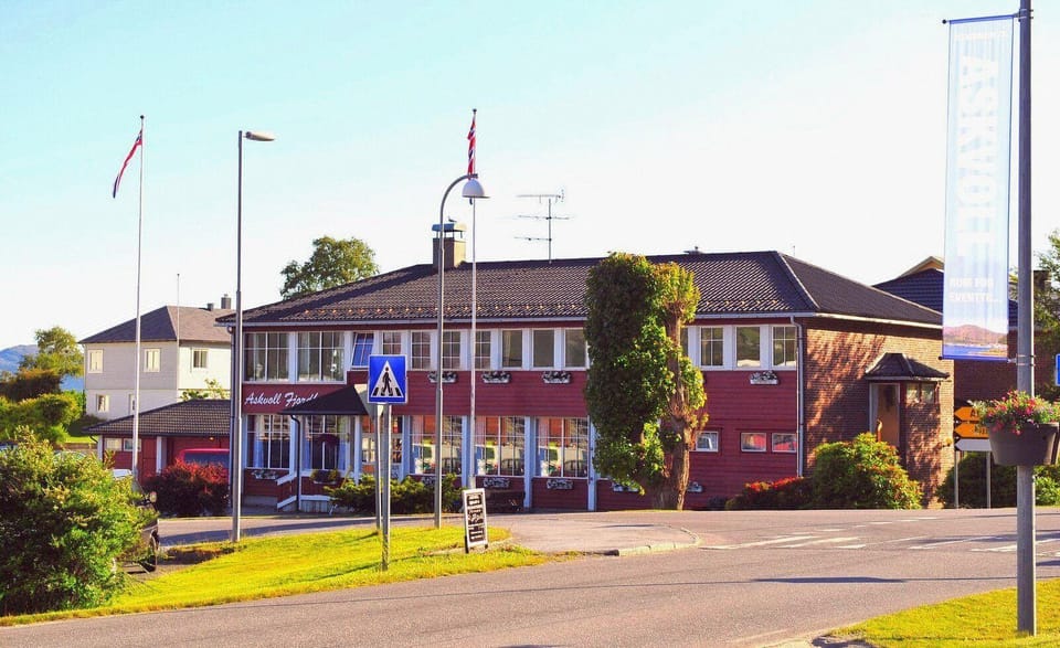 Askvoll Fjordhotell Hotel in Vestland