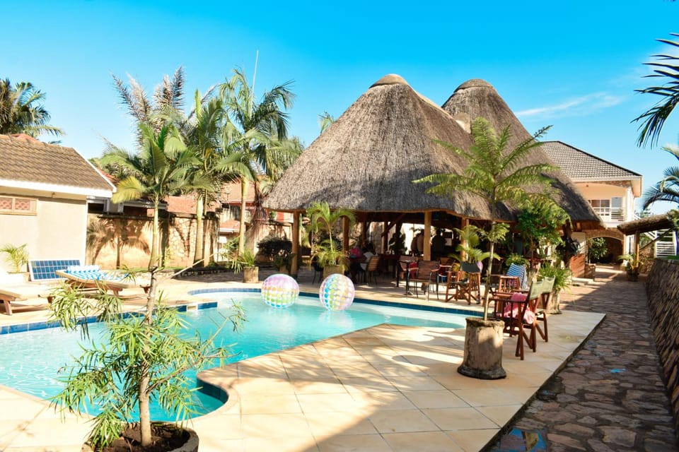 Swimming pool