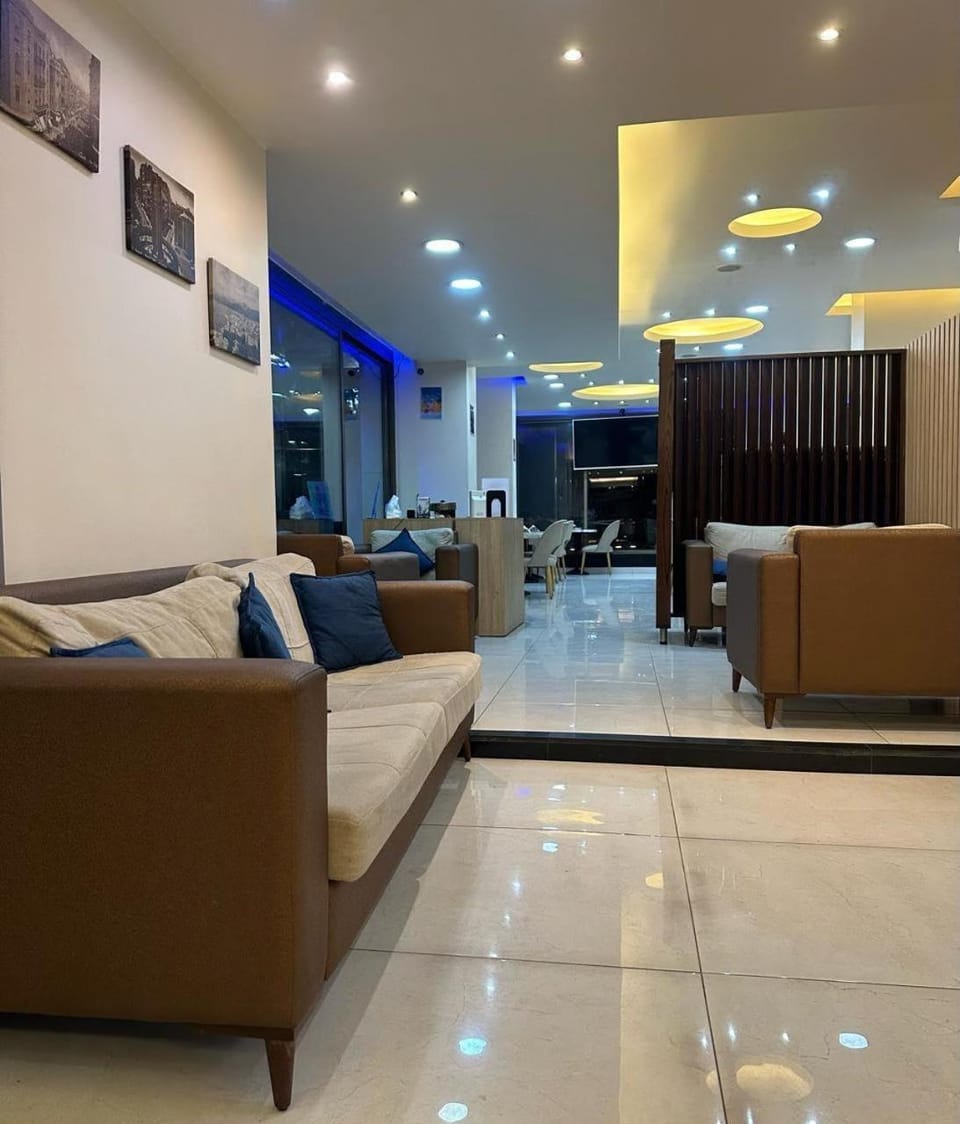 Orient Prince Hotel Hotel in Africa
