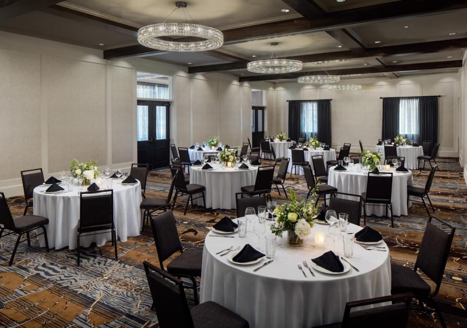 Banquet hall