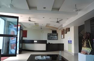 Larica Holiday Inn Puri Hotel in Puri