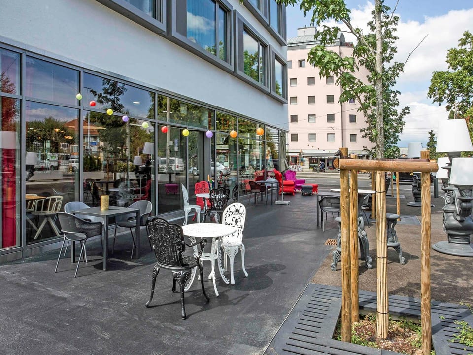 Bar/lounge