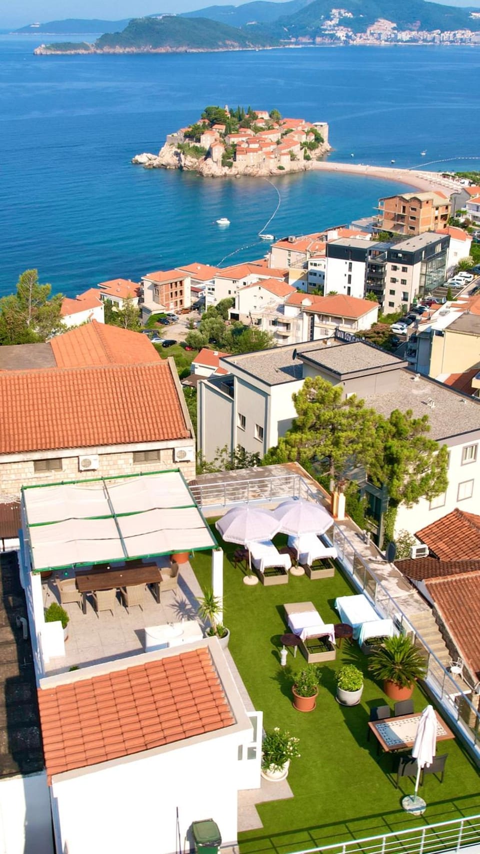Guest house Villa Slavica Apartment hotel in Sveti Stefan