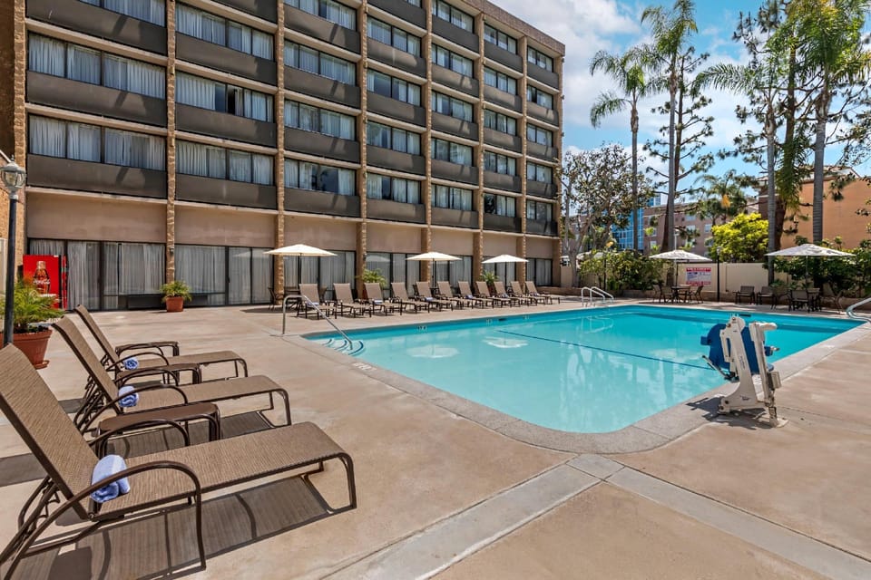 Clarion Hotel Anaheim Resort Hotel in Garden Grove